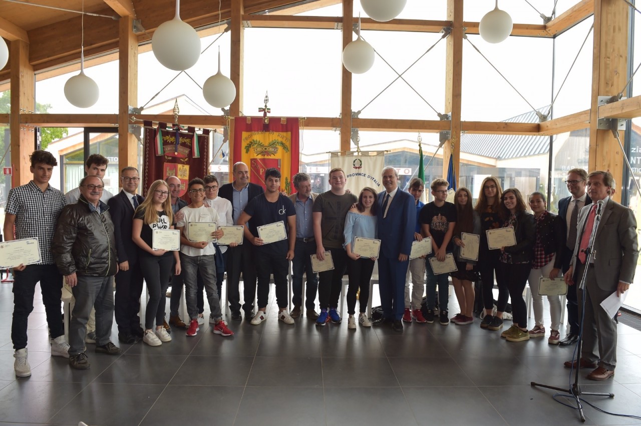 Borse di studio all’estero <br> Ad Arquata vincono in quattro