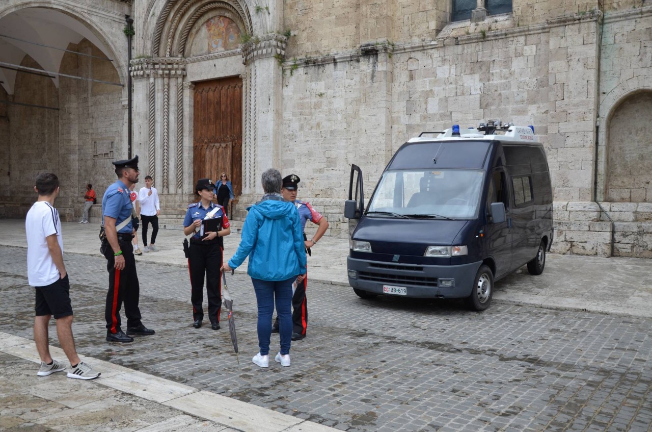 Truffe, le raccomandazioni Carabinieri <br> “Non mandate i bambini ad aprire la porta”