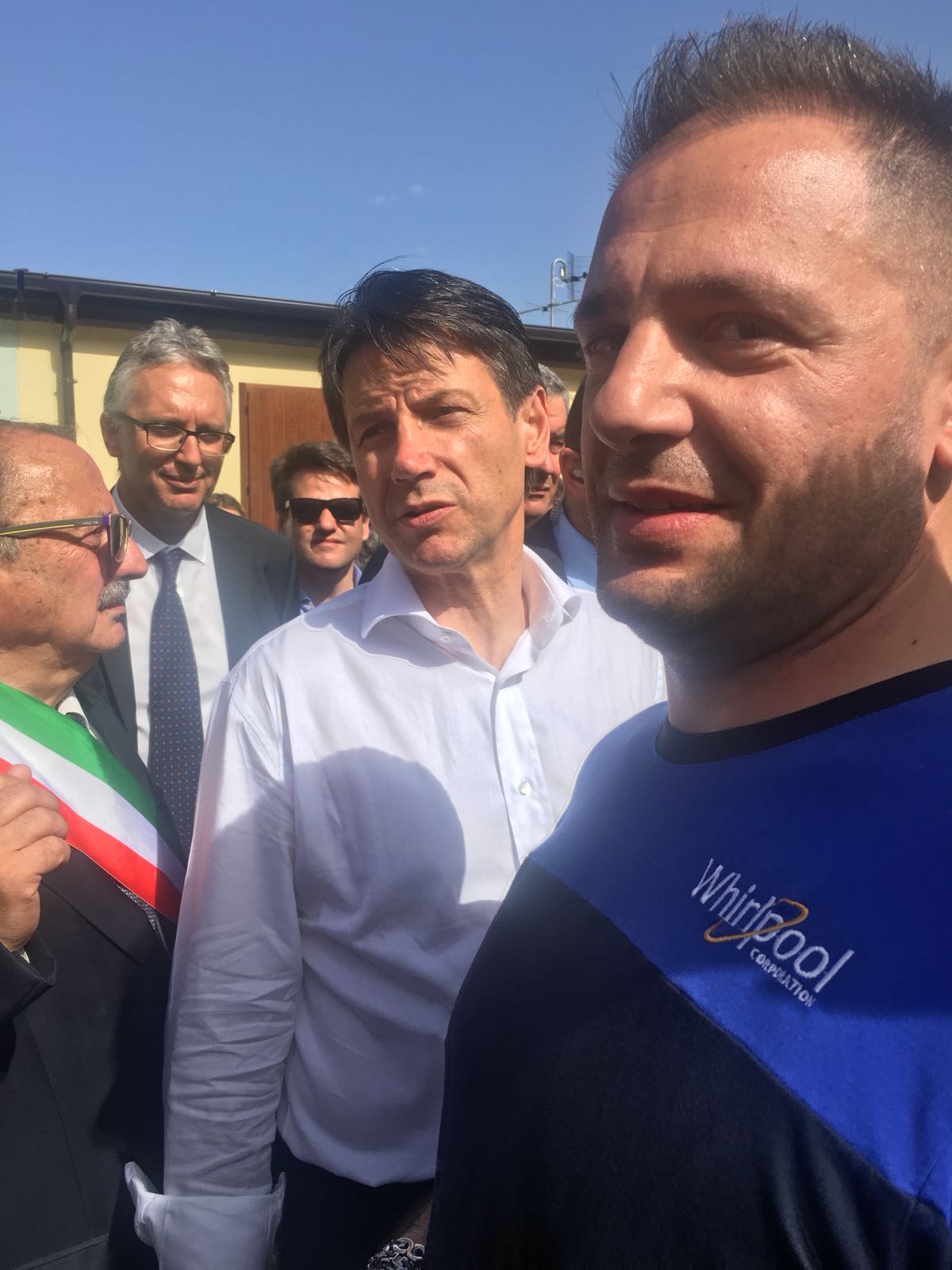 Whirlpool, Conte ai sindacati: <br> «Conosco il vostro caso»
