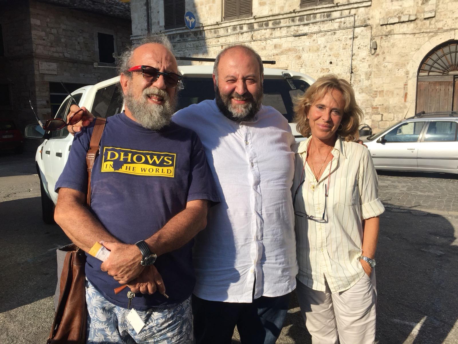 Giobbe Covatta sulle orme di San Francesco <br> Fa il Cammino Ascoli-Assisi <br> e prepara un documentario