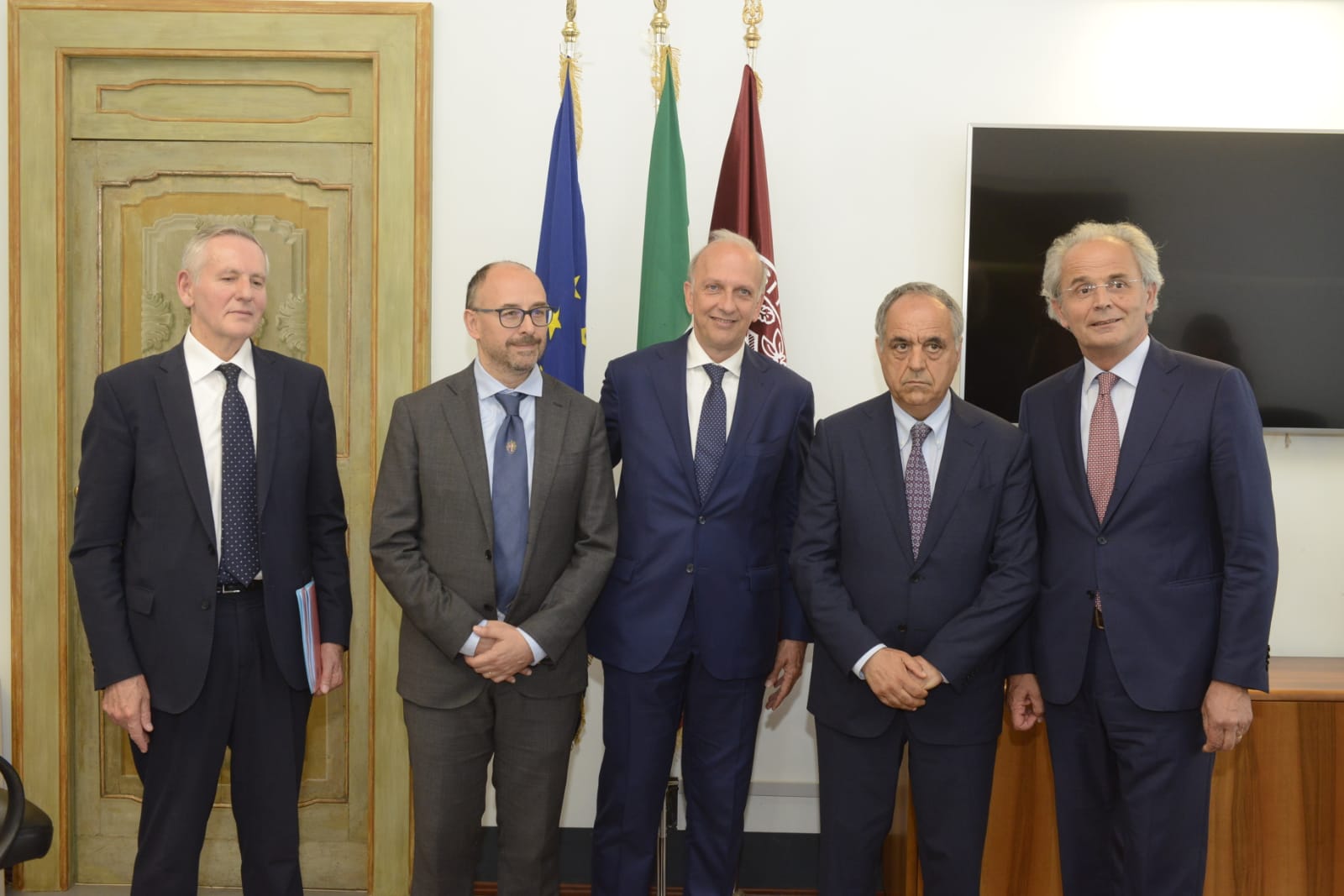 Il ministro Bussetti a Macerata: <br> «C’è voglia di ripartire dalla scuola»