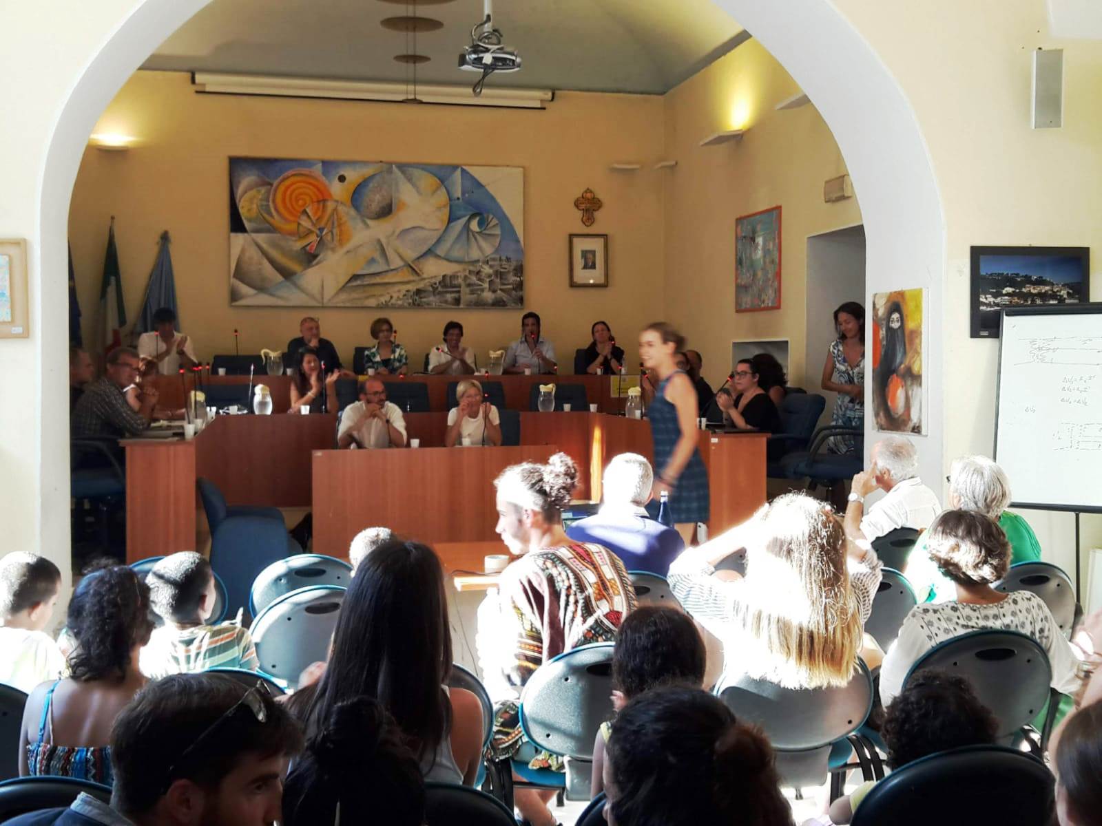 Progetti e bilancio in Consiglio, <br> i pentastellati denunciano il degrado