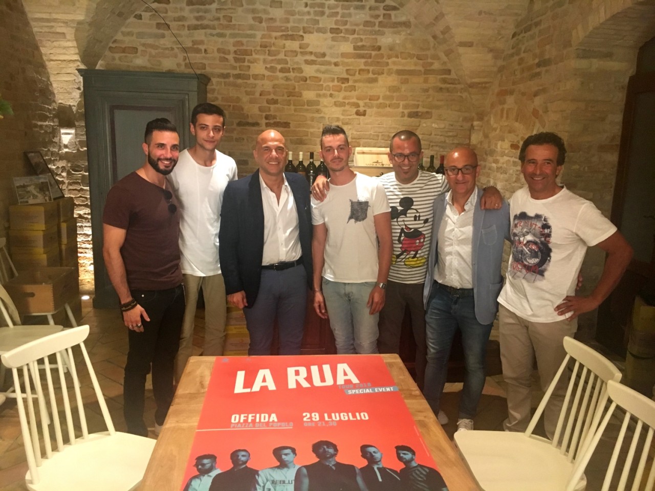 La Rua in concerto a Offida: <br> «Orgogliosi di partire da qui»