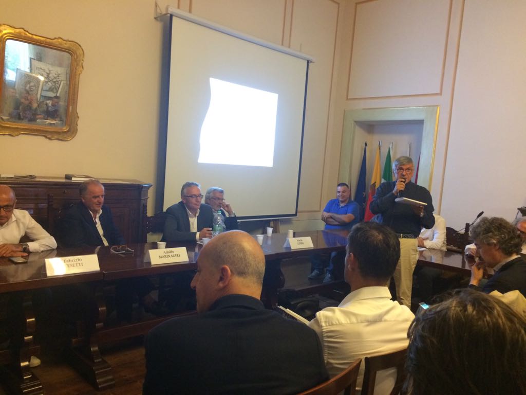 Nuovo ospedale, sindaci scettici: <br> «Non siamo stati coinvolti, <br> che fine farà l’attuale nosocomio?»