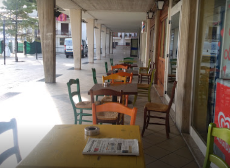 Bar e sagra chiusi: delusi, aggrediscono <br> pure i Carabinieri e vengono arrestati