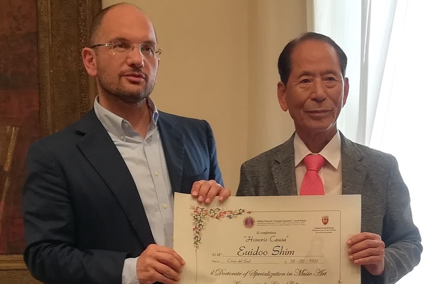 Delegazione coreana dal sindaco, <br> ad Ascoli non solo master musicali <br> Spontini, garanzie per il futuro
