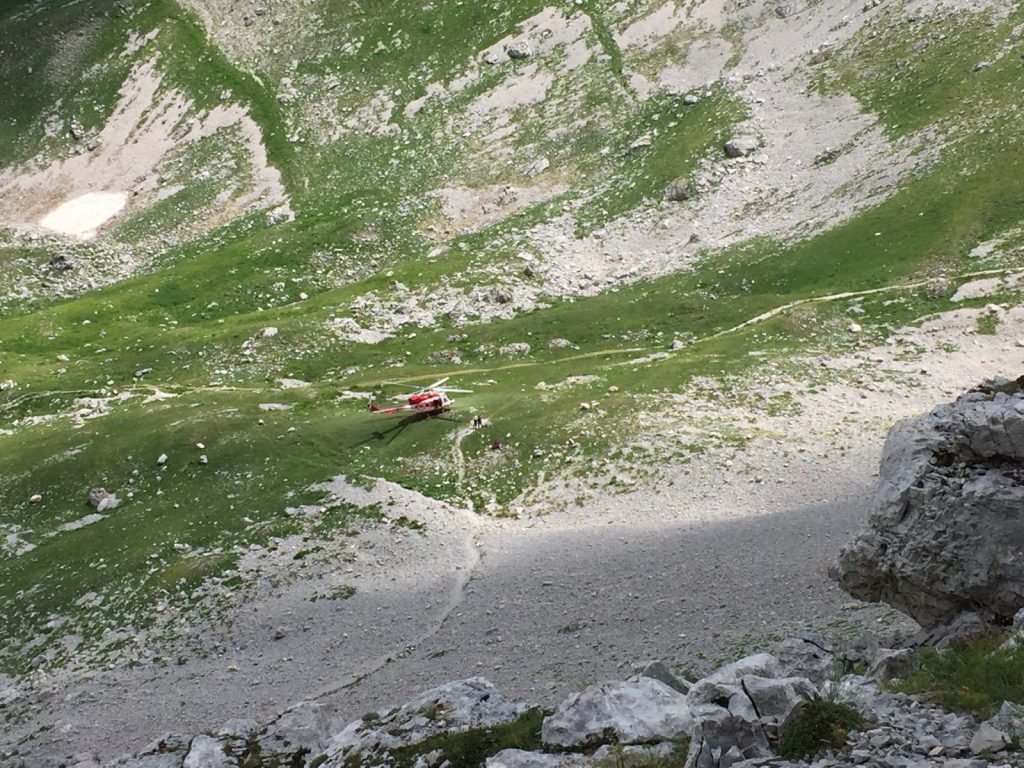 Si sente male sul Vettore, <br> ragazza rumena salvata dall’elicottero <br> <span> (Foto e Video)