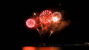 Grottammare, lo spettacolo <br> dei fuochi d’artificio<br> che si ripete da 500 anni <span>(Video)</span> Grottammare, lo spettacolo <br> dei fuochi d’artificio<br> che si ripete da 500 anni <span>(Video)</span>