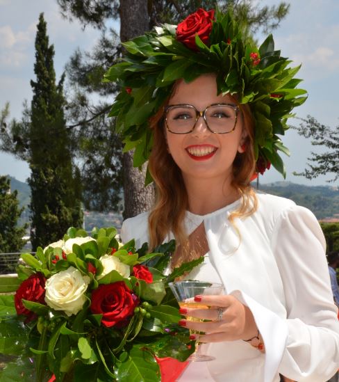 Chiara, neo architetto <br> con una tesi su Arquata