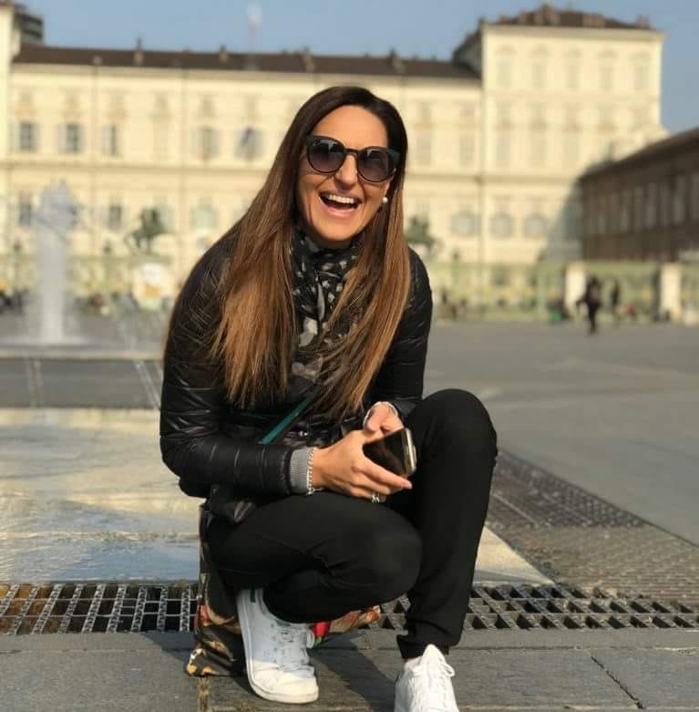 Anche la Piazzarola ha la dama, <br> e perfino Elisabetta Trebbiani