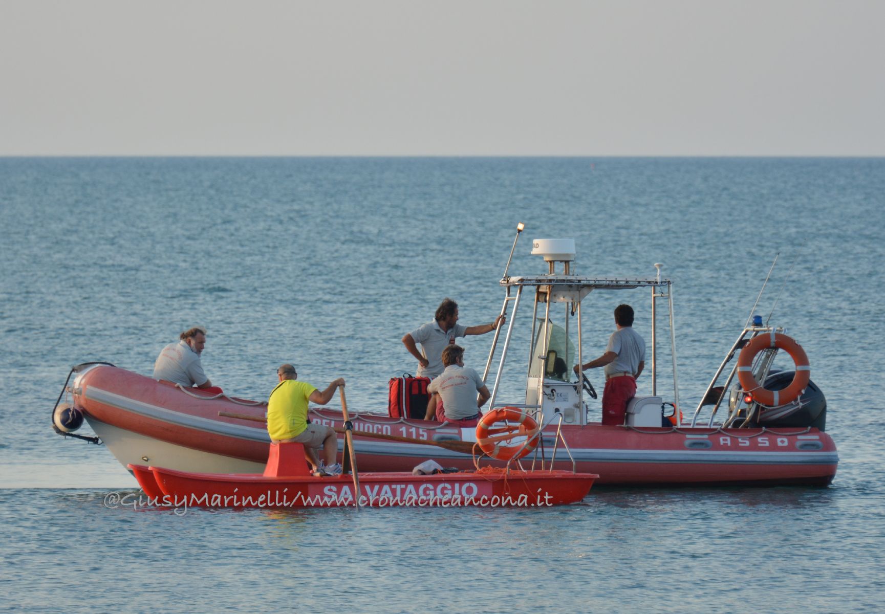 Recuperati tra gli scogli i corpi <br> dei due ragazzi dispersi in mare