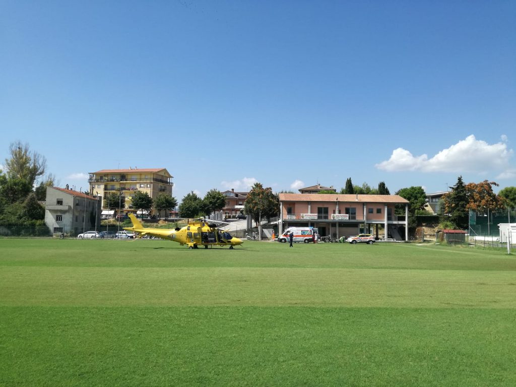Bimba di 5 anni schiacciata <br> da un armadio, <br> trasferita in eliambulanza in Ancona <br> <span> (Foto e Video)