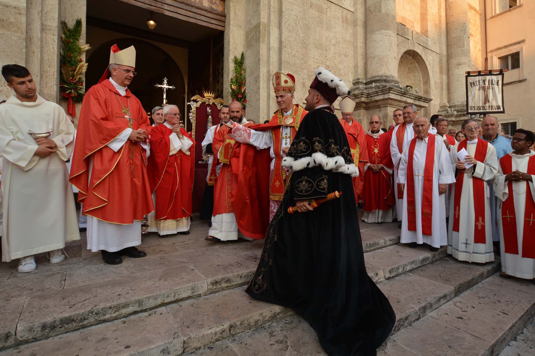 Ascoli-Trier, il gemellaggio si rafforza <br> Prossima tappa: ripercorrere <br> a piedi il cammino di Sant’Emidio