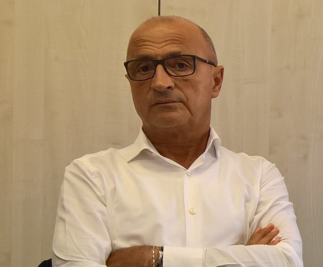 Regione, via l’imposta sulla benzina <br>Oltre 50 milioni per sociale, trasporti, fiumi, turismo, Comuni e Province