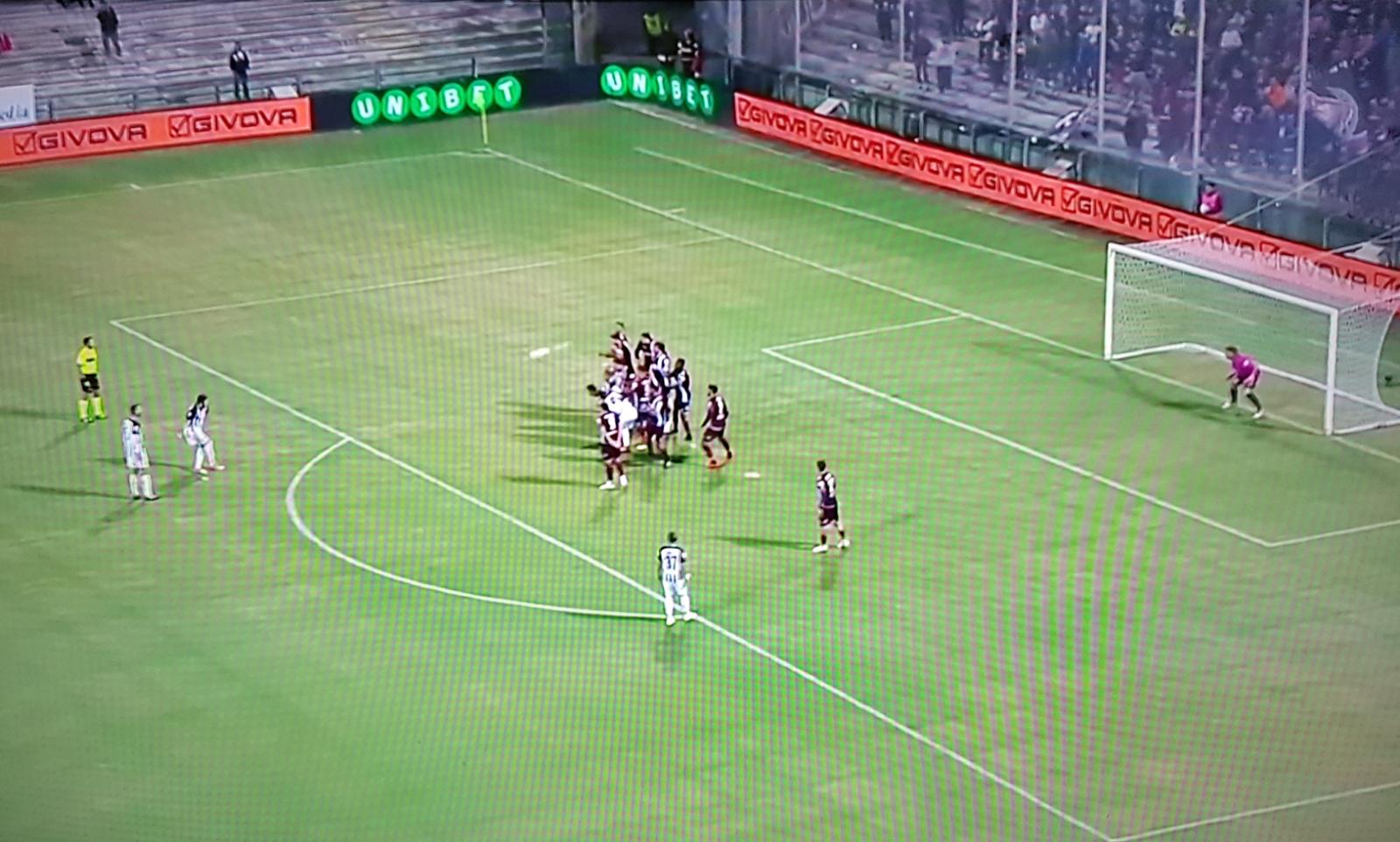 Ascoli, un punto a Salerno (1-1) <br> Ninkovic illude i bianconeri, <br> ma alla fine è giusto così