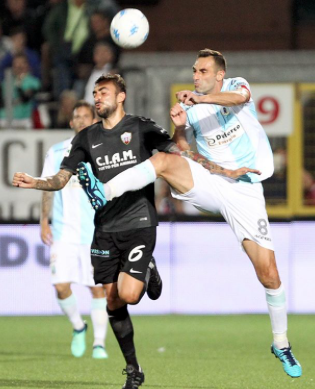 Mercato Ascoli, <br> si pesca tra gli svincolati: <br> in arrivo Troiano e Laverone