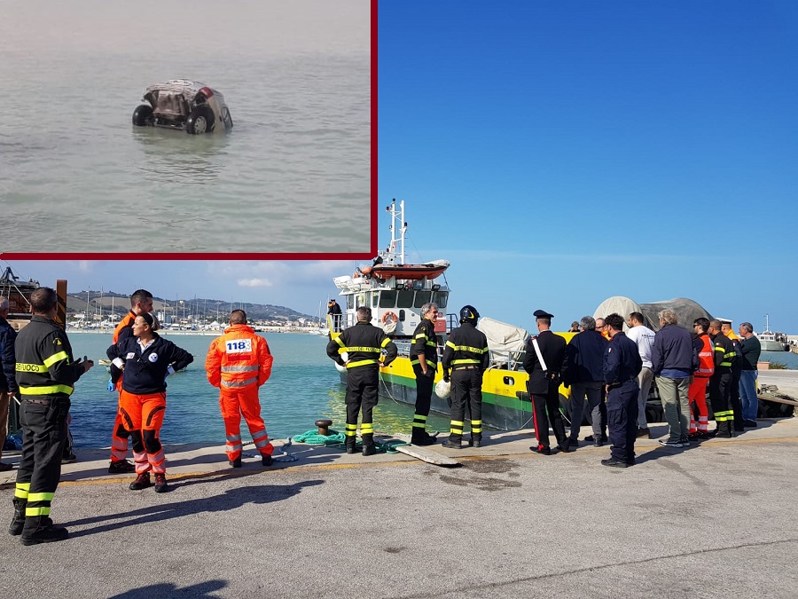 Dramma al porto, anziano <br> cade in acqua con l’auto <br> e muore bloccato nell’abitacolo <span> (Le foto)