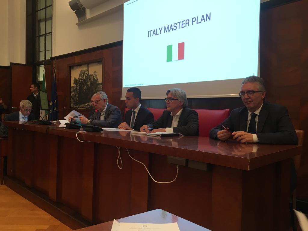 Whirlpool, il presidente Ceriscioli: <br> «Pronti a sostenere il nuovo Piano»