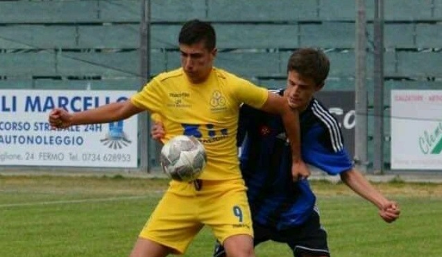 Alessio Nepi, 18 anni <br> debutta in C con la Fermana <br> nel derby degli ascolani