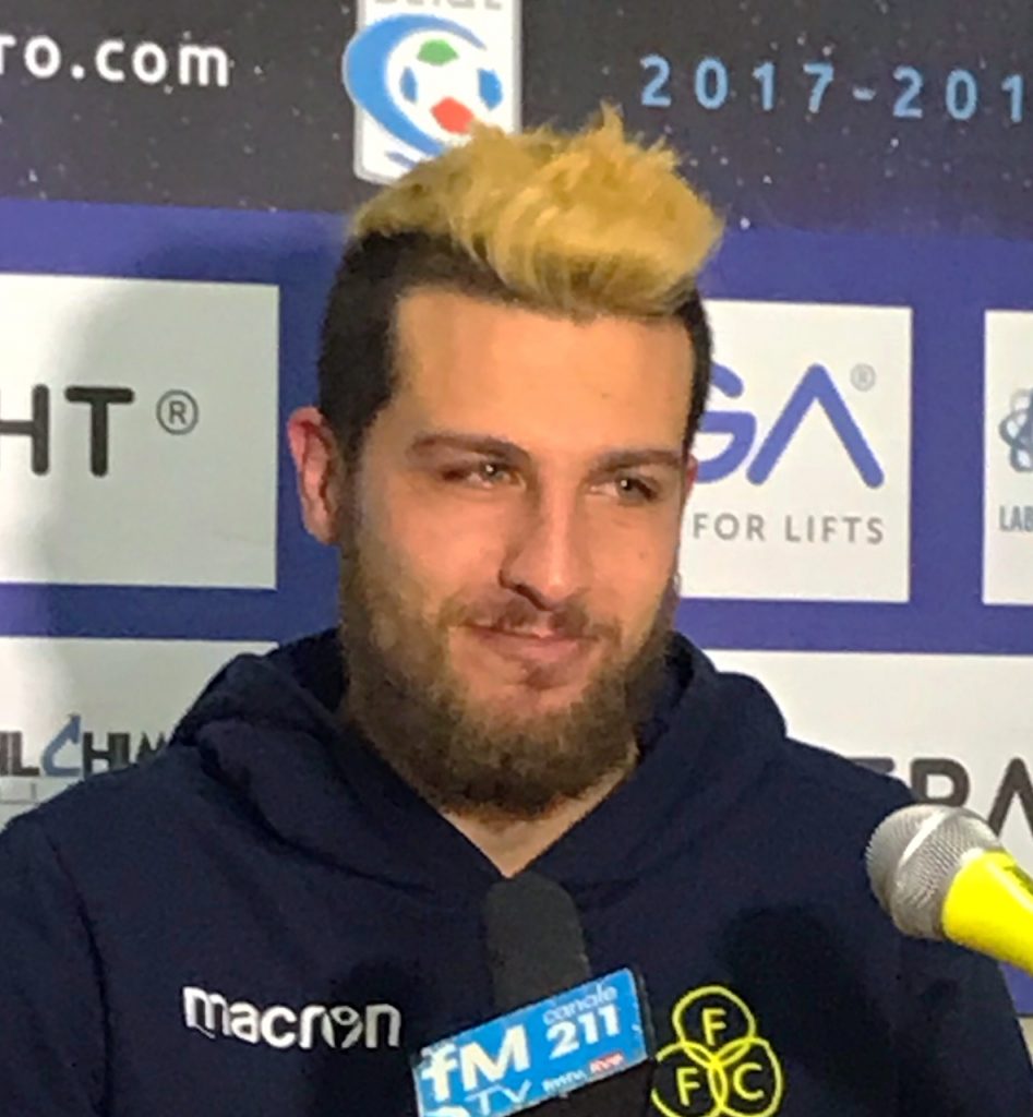 Vis Pesaro, l’ascolano Petrucci <br> sostituito nell’intervallo <br> e poi contratto rescisso