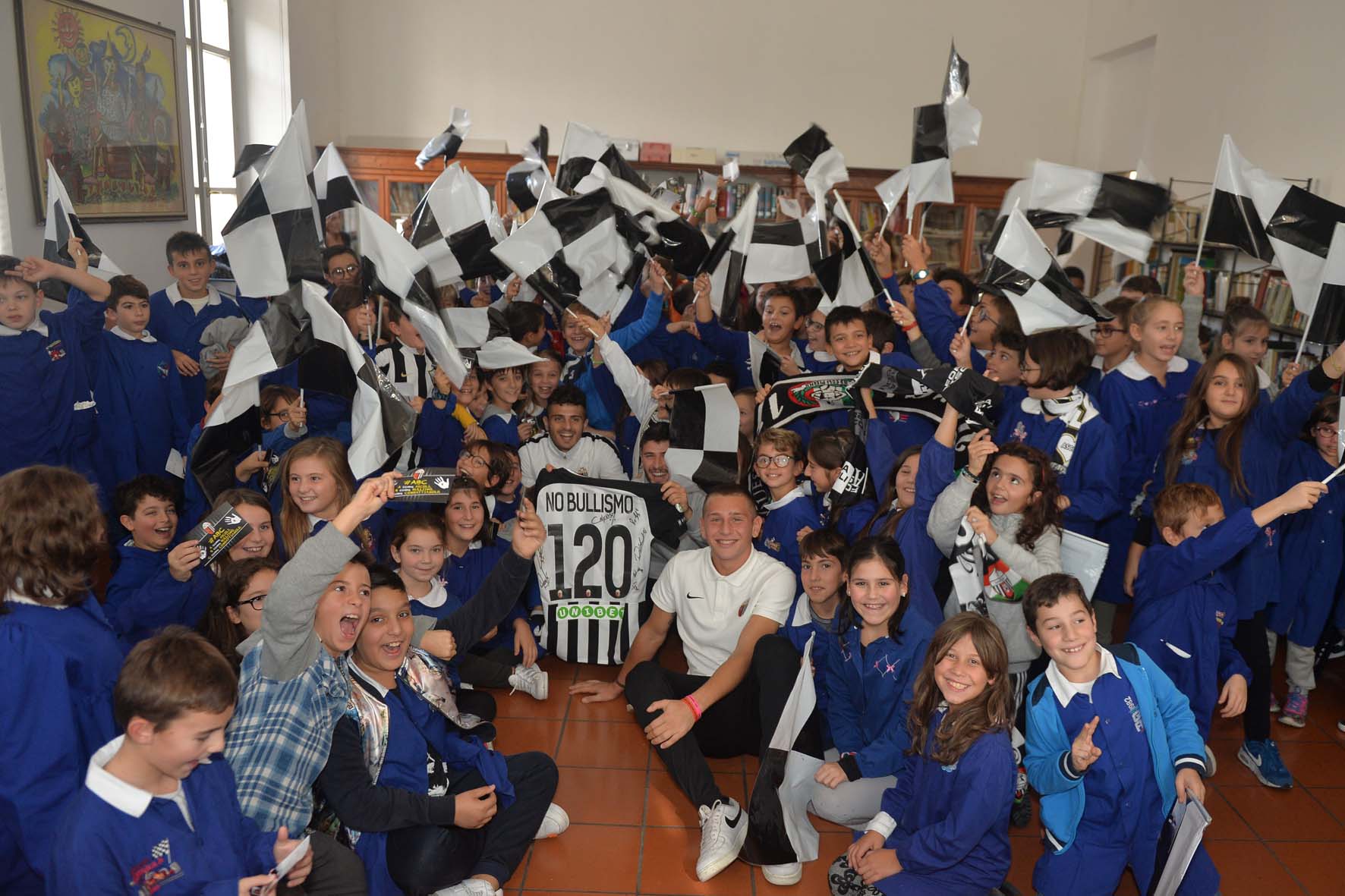 Scuola come uno stadio <br> per dire no al bullismo