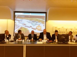 Faraotti: «Ex Carbon, ci siamo» <br> Castelli e Celani si stringono la mano <br> Fioravanti sferza la politica: <br> «Basta autoreferenzialità» Faraotti: «Ex Carbon, ci siamo» <br> Castelli e Celani si stringono la mano <br> Fioravanti sferza la politica: <br> «Basta autoreferenzialità»