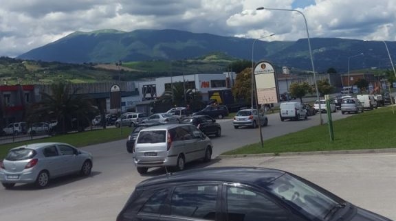 Ciclista investito a Campolungo, <br> soccorso e trasportato al “Mazzoni”