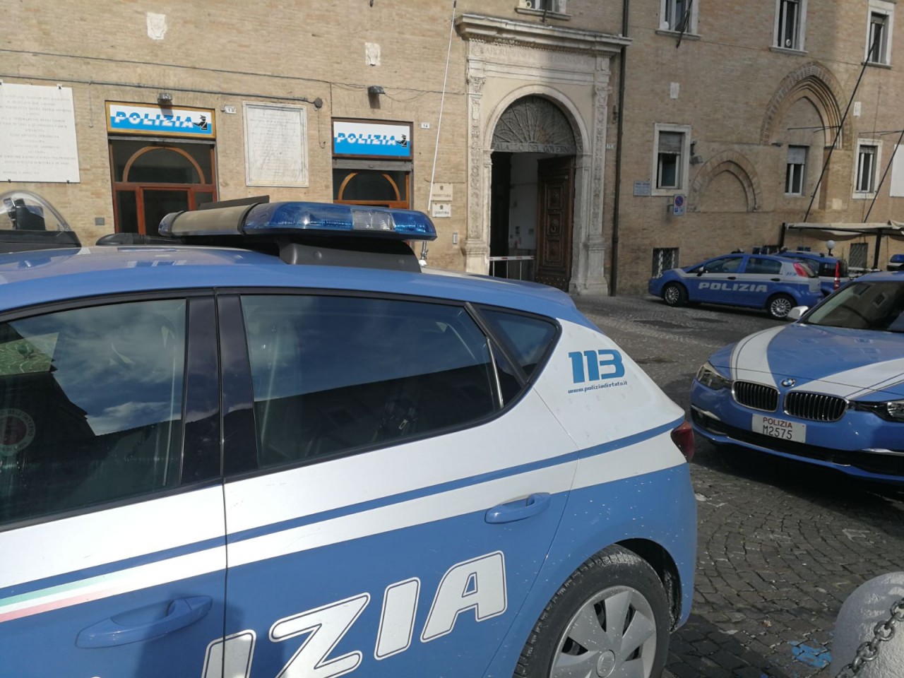 Violenza sessuale sulla figlia: <br> arrestato un 59enne