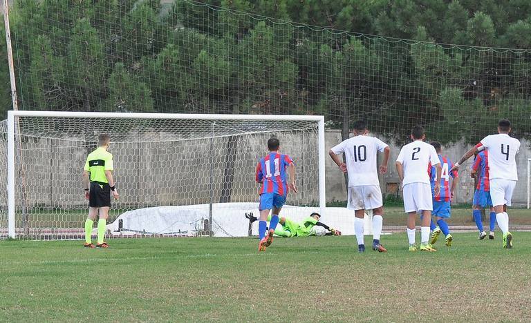 Atletico Azzurra Colli <br> sbaglia un rigore <br> e con la Sangiorgese è 1-1 <br> (Fotogallery)
