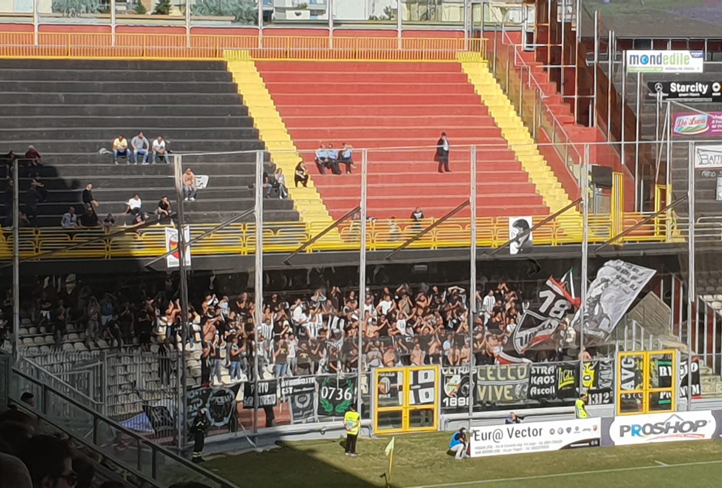 L’Ascoli lotta fino alla fine <br> ma i tre punti vanno al Foggia (3-2) <br> Ganz si sblocca e torna al gol