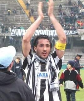Ha vinto sia ad Ascoli che a Padova <br> e ora insegna calcio ai giovani <br> Di Venanzio: «I playoff sono possibili»