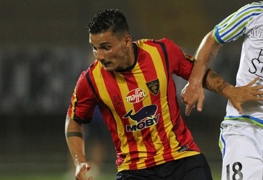 Il Lecce ne fa due <br> alla Cremonese <br> e si lancia al terzo posto