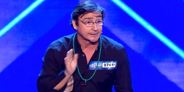 “Cabareat”, nuova puntata <br> al Caffè Meletti <br> con Gianfranco Phino
