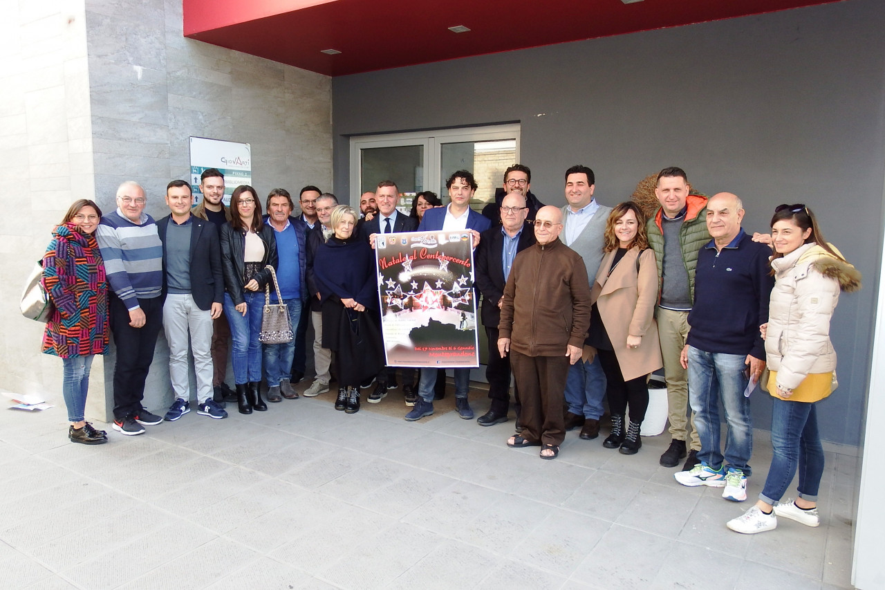Natale, oltre cinquanta giorni di iniziative <br> Il sindaco Stefano Stracci: <br> «Arricchito, allargato e allungato»
