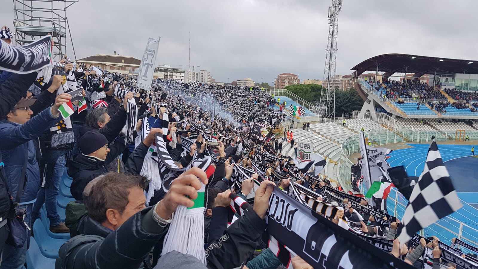 Se vince a Pescara, <br> l’Ascoli ne sorpassa cinque <br> e si riavvicina alla zona playoff