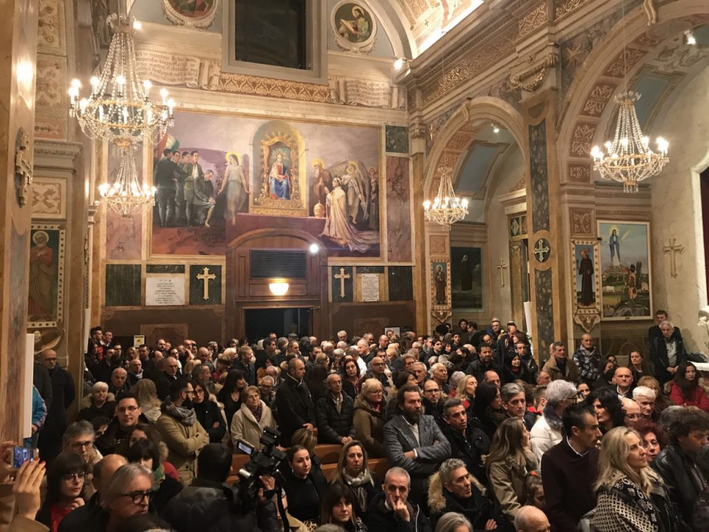 Una notte di Natale speciale: <br> riapre il santuario dell’Ambro