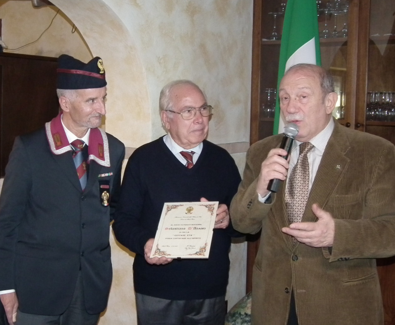 Natale, lo scambio di auguri <br> dell’Associazione <br> Nazionale Polizia