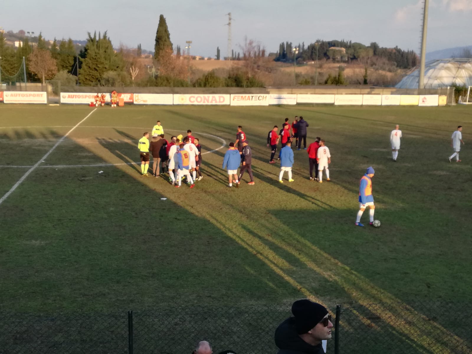 Atletico Azzurra Colli, <br> con la Civitanovese (1-1) <br> non basta il rigore di Cucco