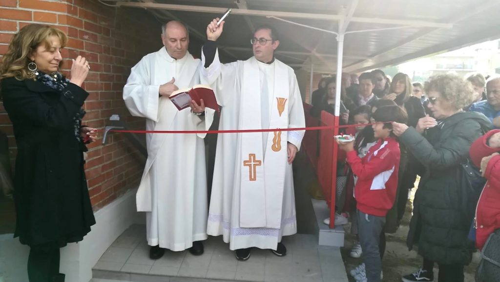 Caritas, benedetta la nuova sede <br> nella parrocchia della Sacra Famiglia
