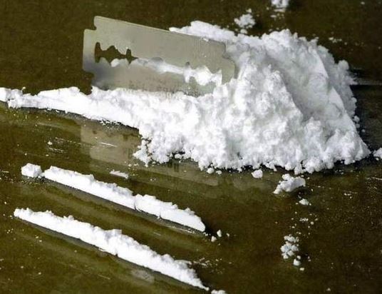 Cocaina sotto la cassa: <br> arrestato titolare di un bar