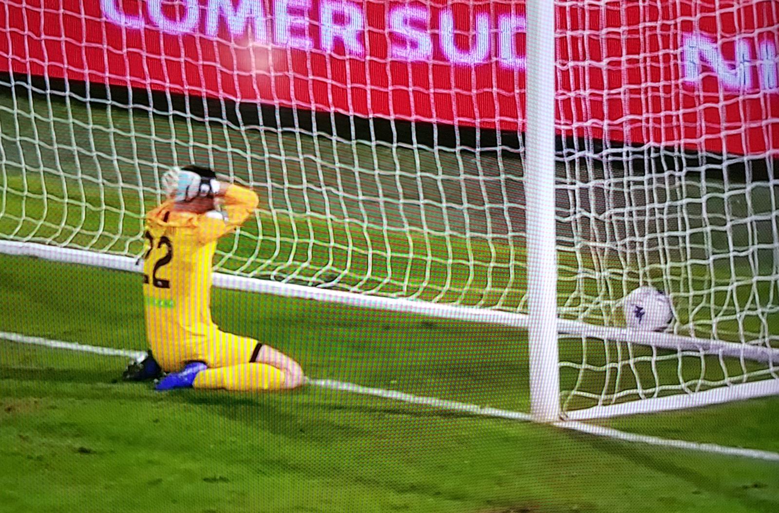 Perucchini, una papera mai vista <br> Cavion e Ninkovic sfiorano il gol