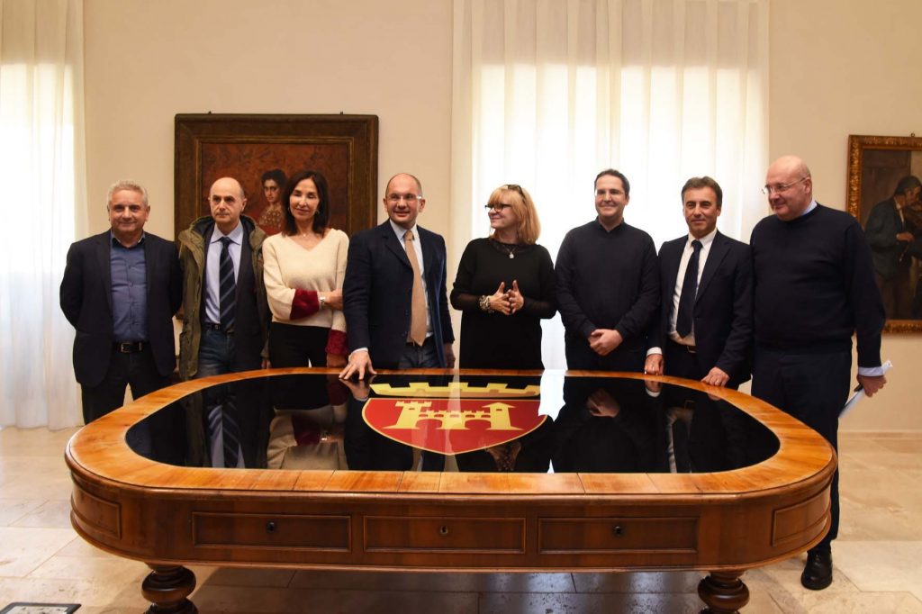 Giunta Castelli all’addio: <br> «Lasciamo 25 milioni di opere pubbliche da realizzare» <br> <span> (Fotogallery e Video)