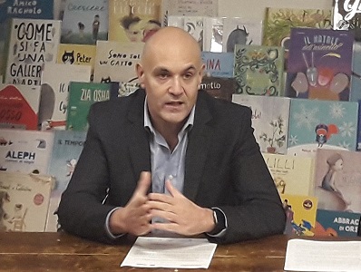 Studenti bloccati a Malta per Covid, <br> parla il titolare dell’agenzia di Ascoli <br> che ha organizzato la vacanza