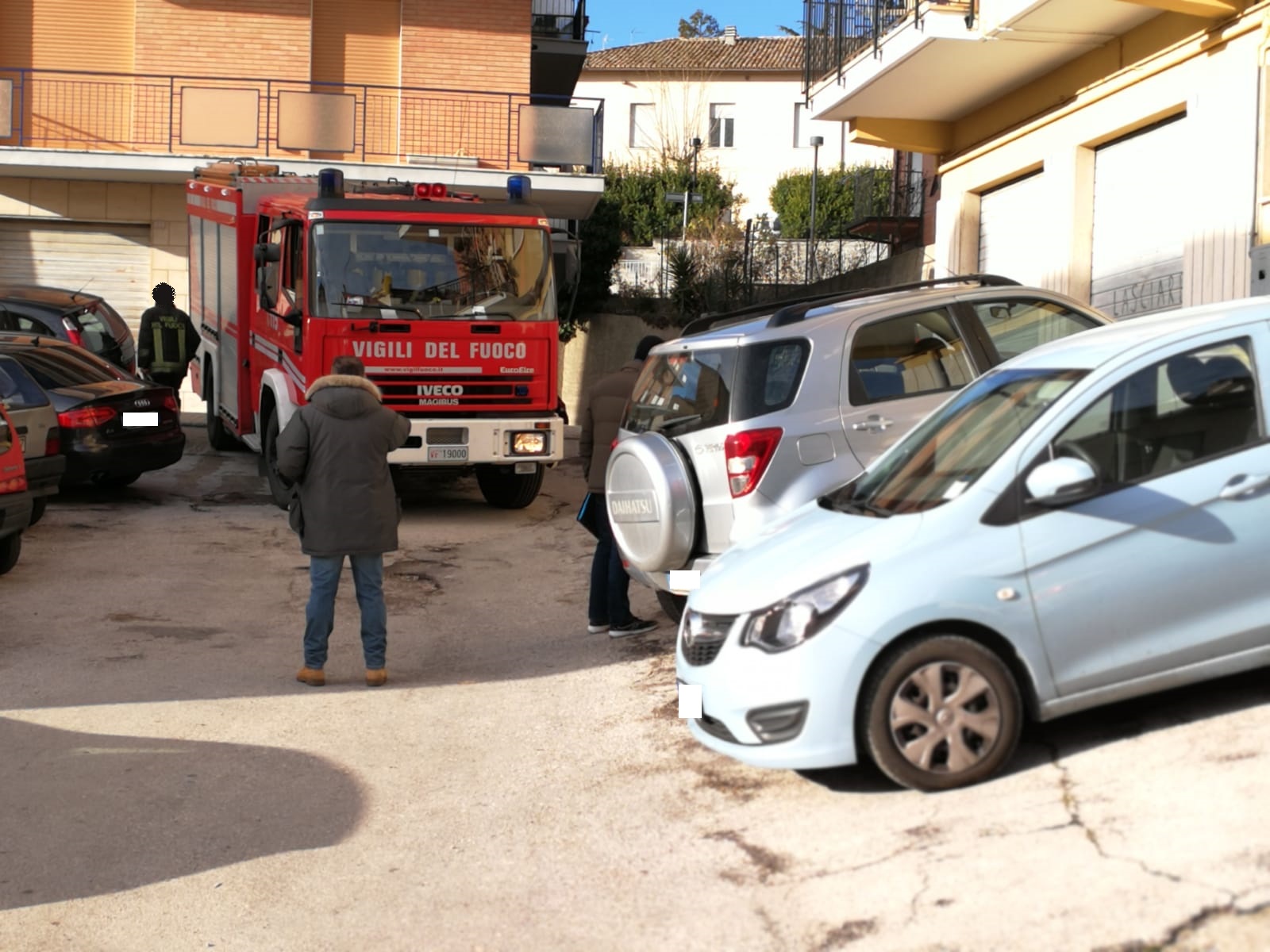 Tragedia: donna trovata morta <br> nel suo appartamento, <br> sos per il fumo dalla porta