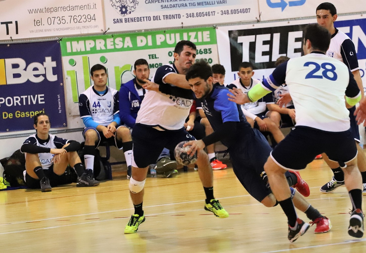 HC Monteprandone <br> strapazzato (31-23) dal Teramo