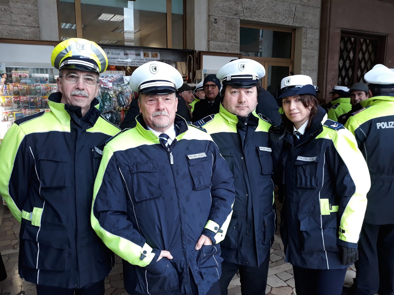 Encomio per due vigili urbani ascolani <br> che salvarono un bambino <span> (Le foto)