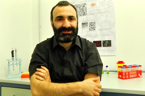 Scienziato spinetolese scopre <br> i materiali del futuro