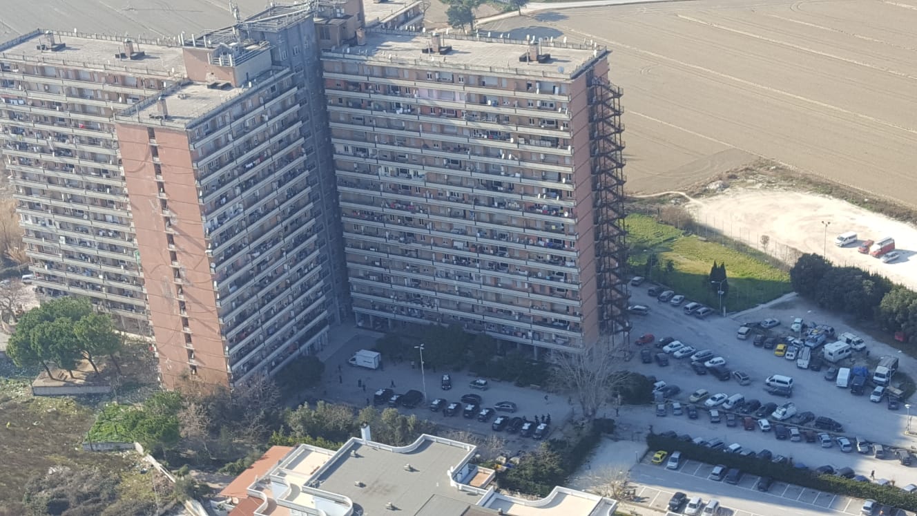 Blitz all’Hotel House, <br> controlli dal cielo e via terra <br> <span> (Foto e Video) </span>