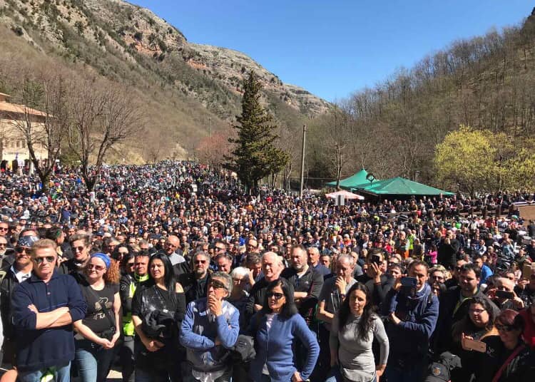 In migliaia al 20esimo motoraduno: <br> all’Ambro la rinascita post sisma <br> <span>(Video) </span>