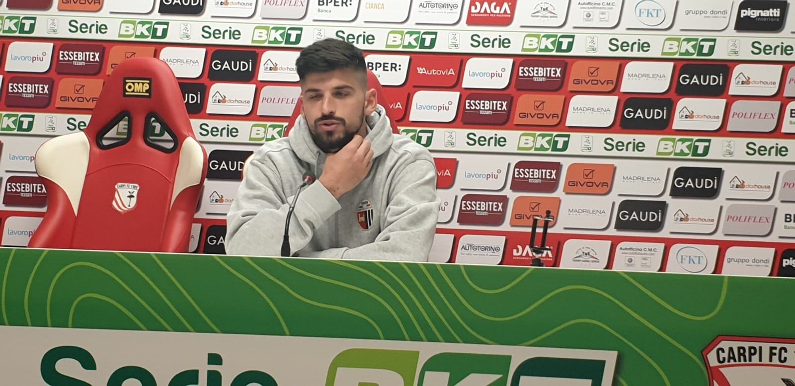 Brosco: «Sul gol abbiamo <br> commesso un errore» <br> Tifosi, uno striscione dedicato a Nicolò